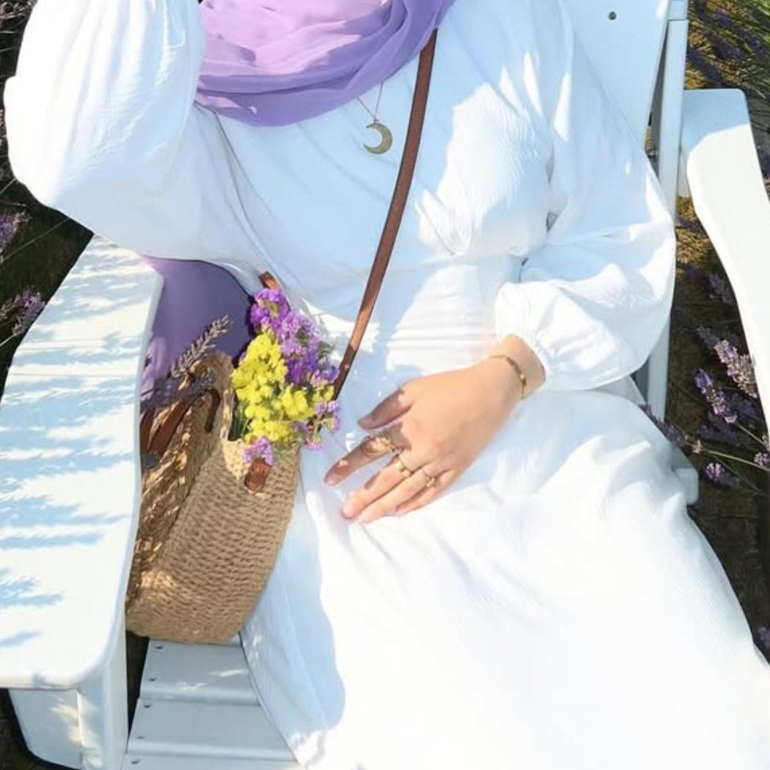 "Er ist mit dir" Halskette Sichelmond