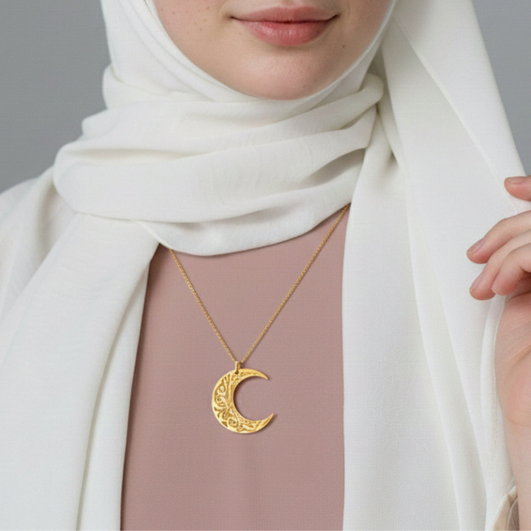 "Er ist mit dir" Halskette Sichelmond