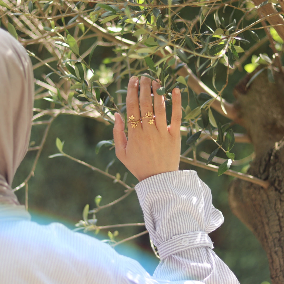 Levant Bloom Ring